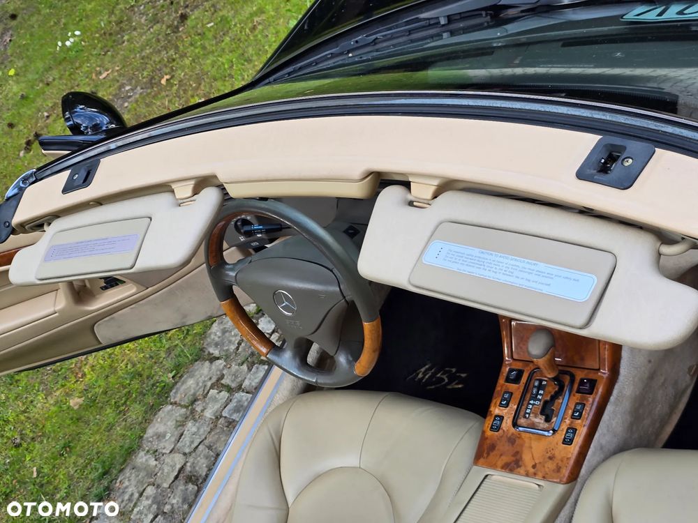 Mercedes-Benz SL 500 - 23