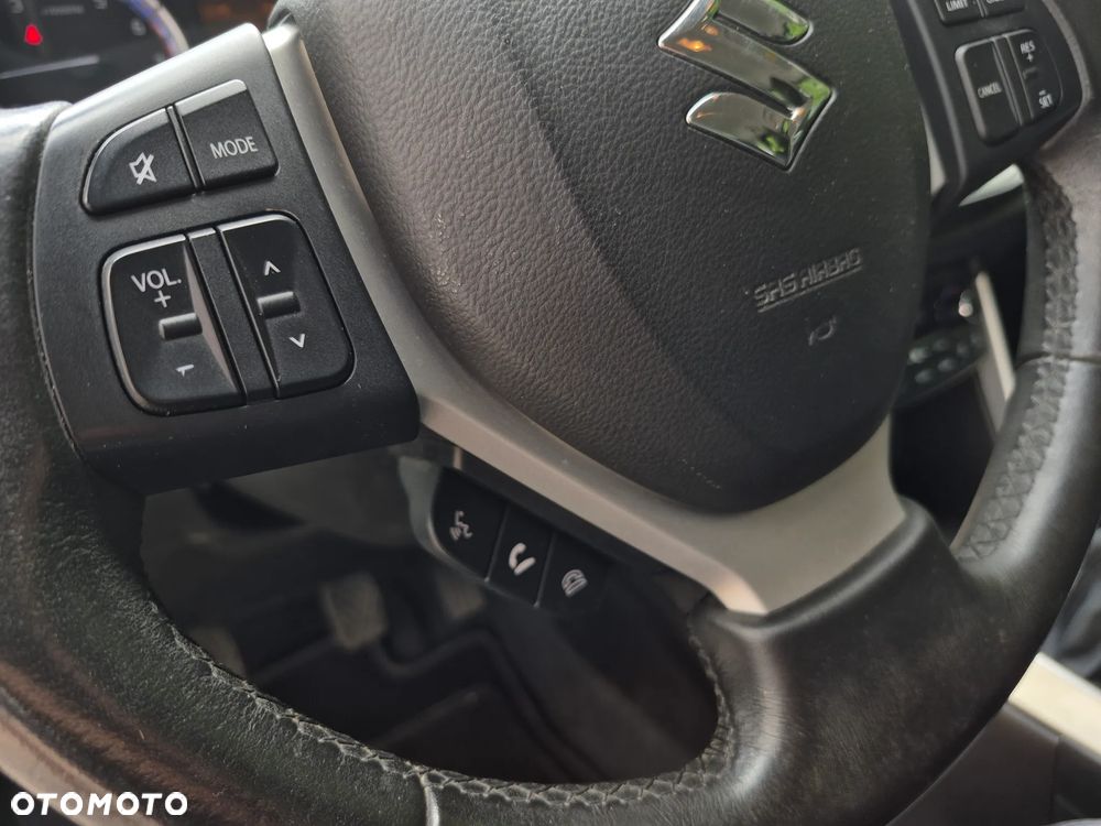 Suzuki SX4 S-Cross 1.6 Elegance - 27