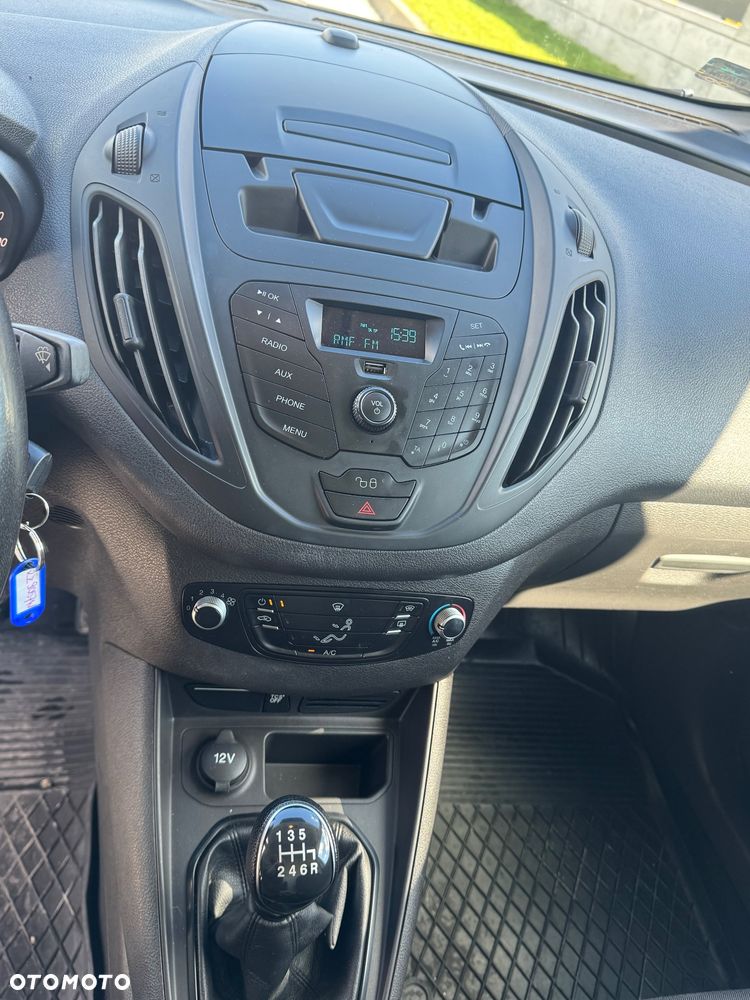 Ford Transit courier - 9