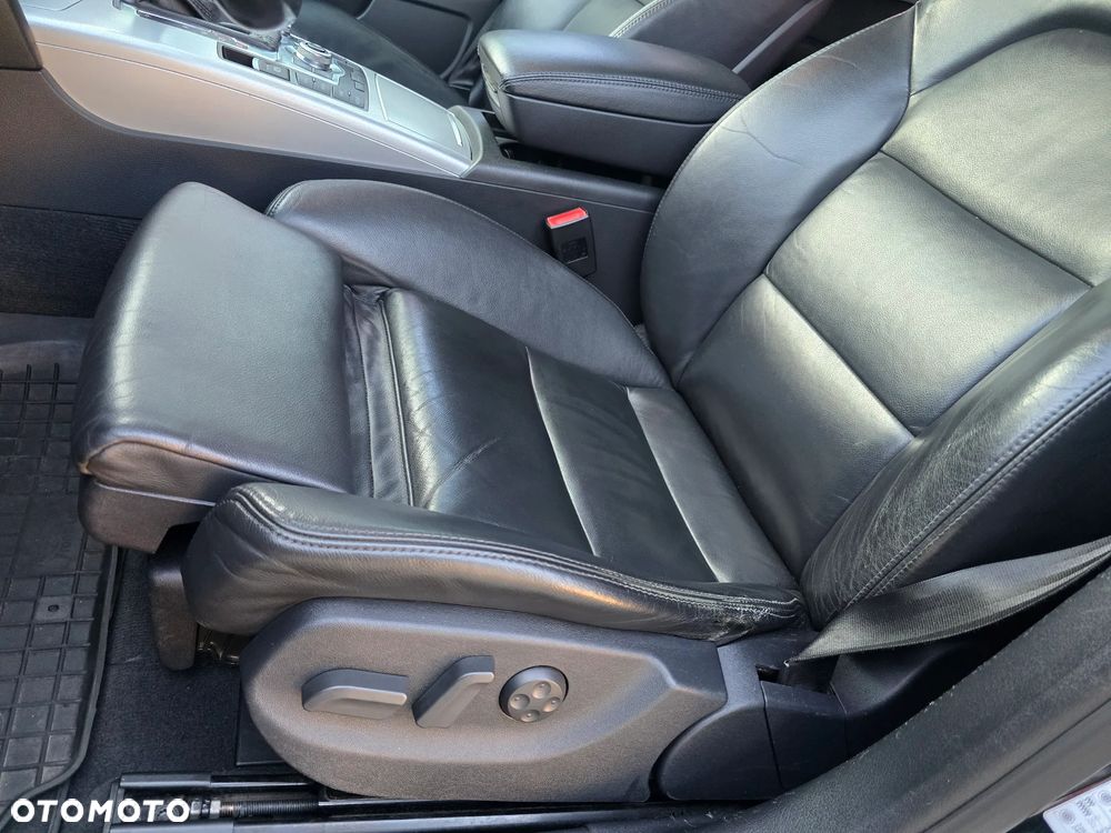 Audi A6 Avant 2.7 TDI DPF quattro tiptronic - 11