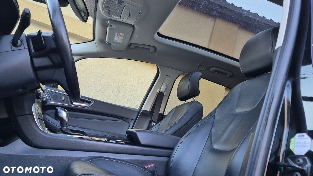 Ford S-Max 2.0 TDCi 4WD Titanium - 21