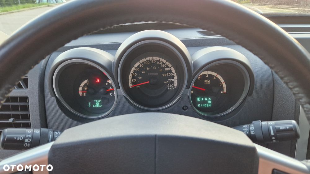 Dodge Nitro 2.8 CRD DPF Automatik R/T - 29