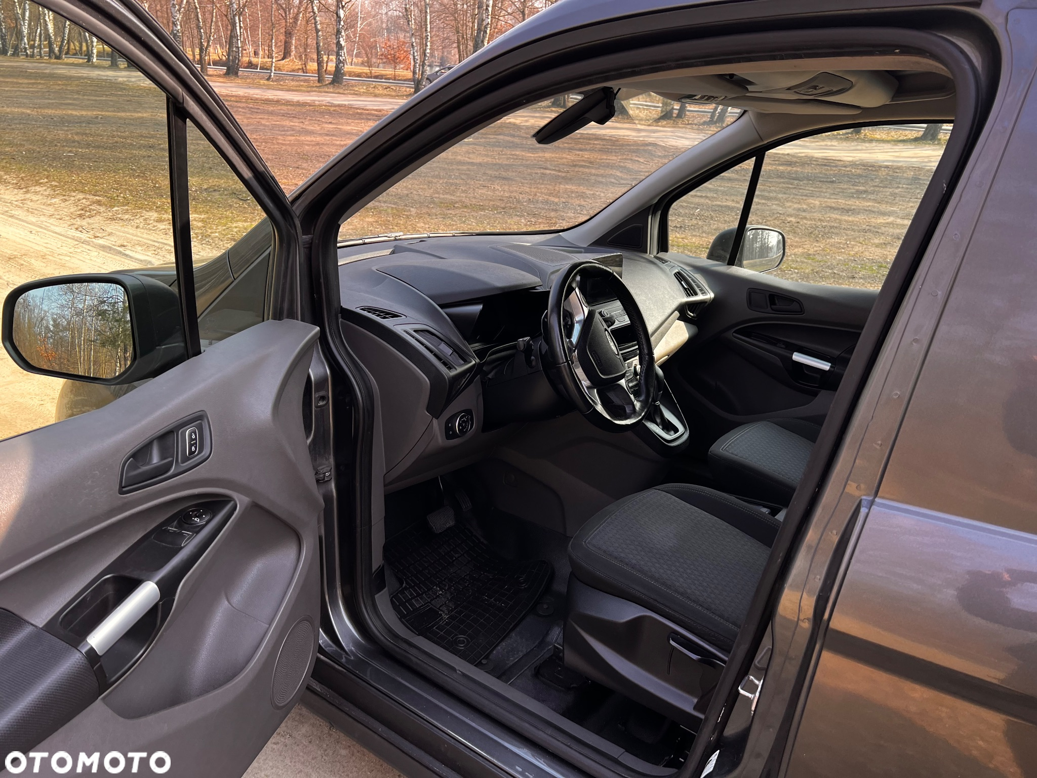 Ford Transit Connect - 15