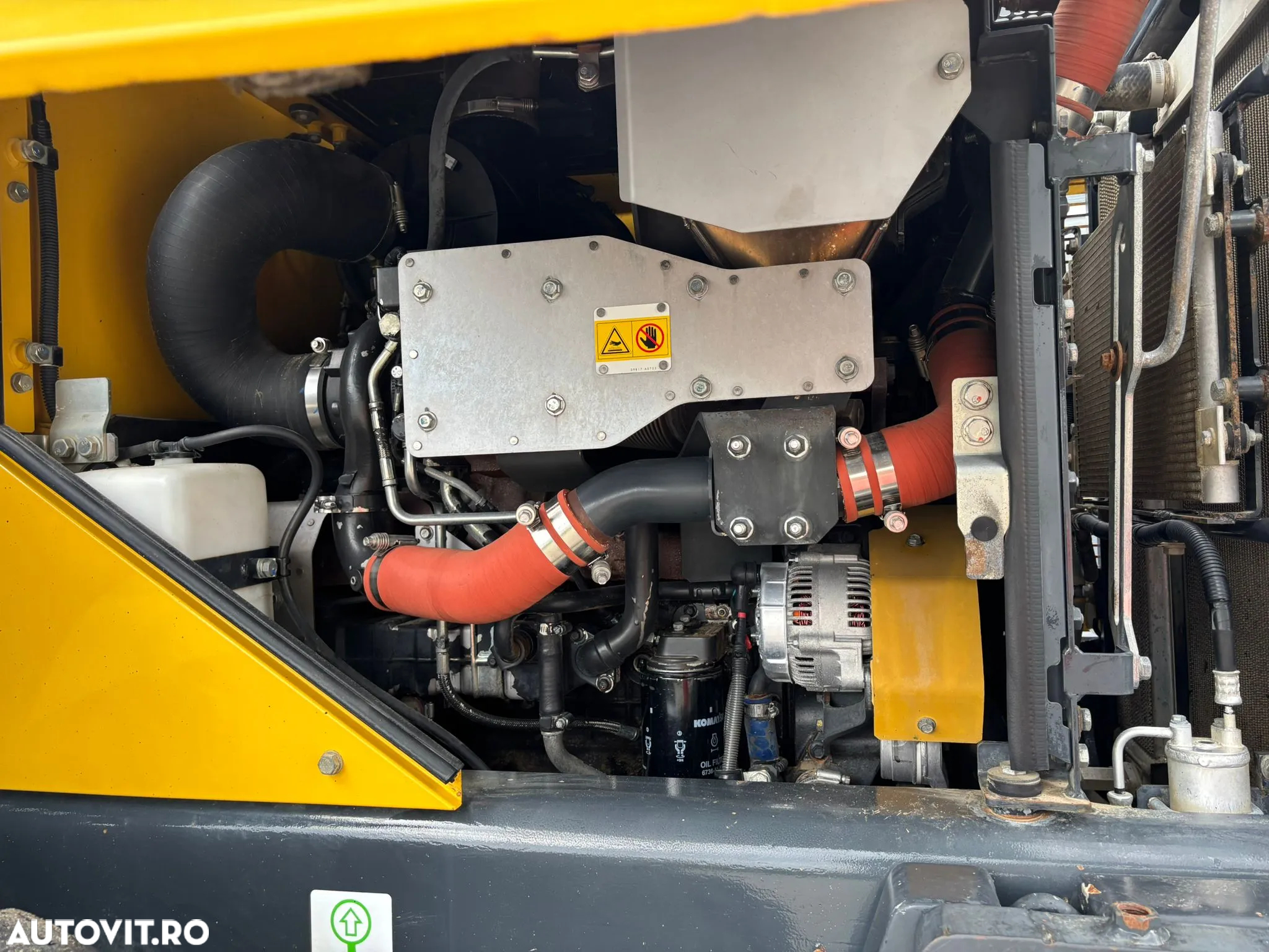 Komatsu WA320-7 Incarcator frontal vola wola compact buldo - 11