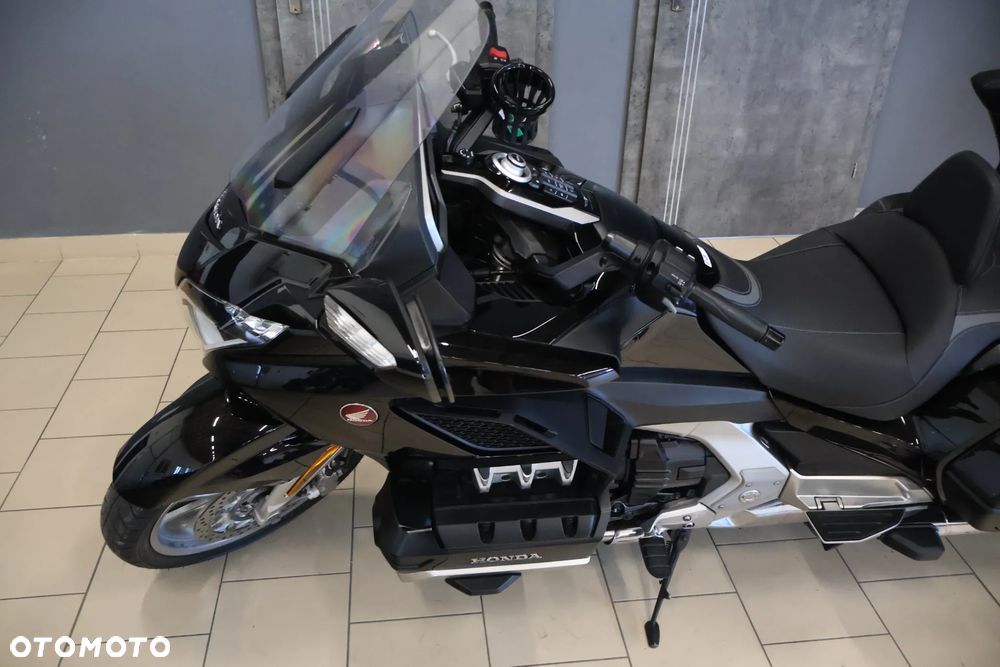 Honda GL - 26