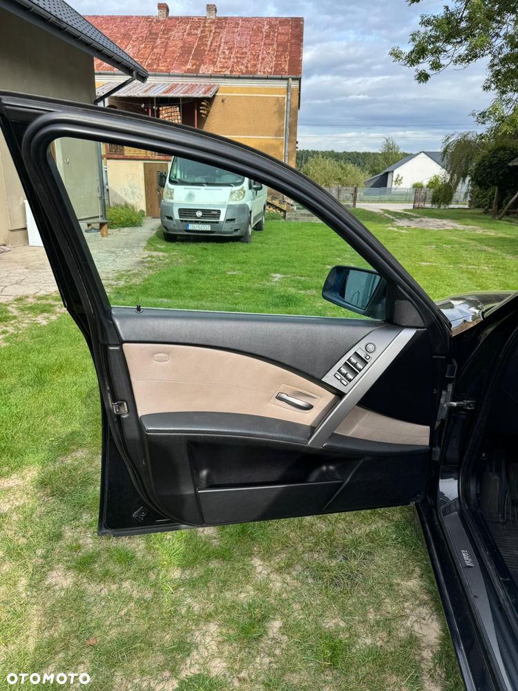 BMW Seria 5 - 21