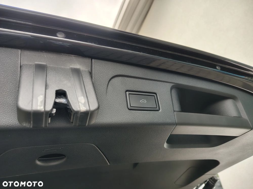 Volkswagen Touran 1.5 TSI EVO Comfortline DSG - 19