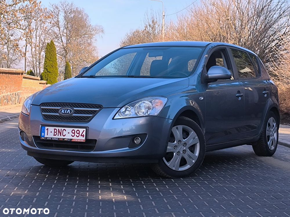 Kia Ceed 1.6 Crdi Optimum - 1