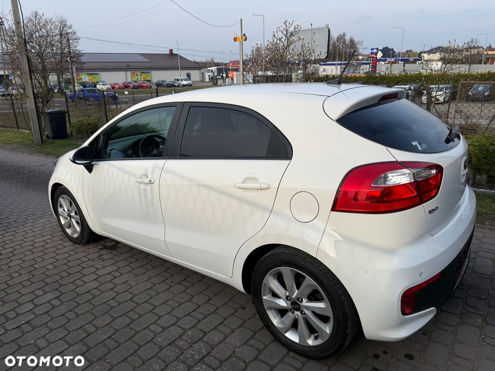 Kia Rio 1.2 Dream-Team Edition - 23