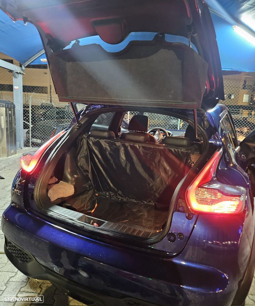 Nissan Juke 1.5 dCi Tekna Premium Ext.2 Red D. - 3