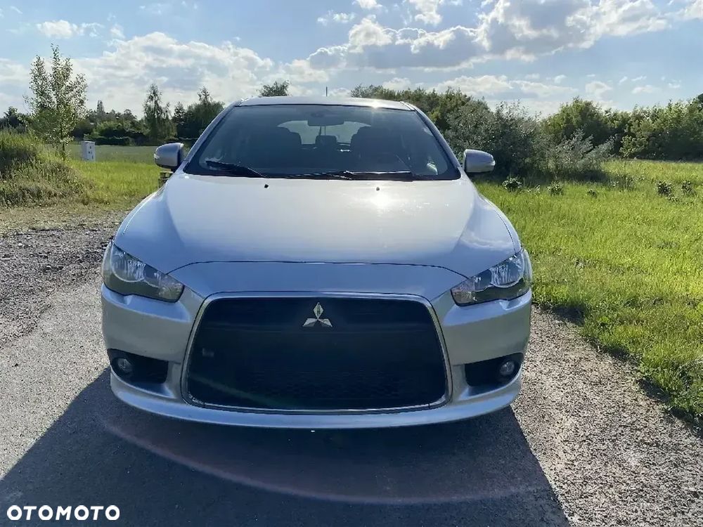 Mitsubishi Lancer - 4