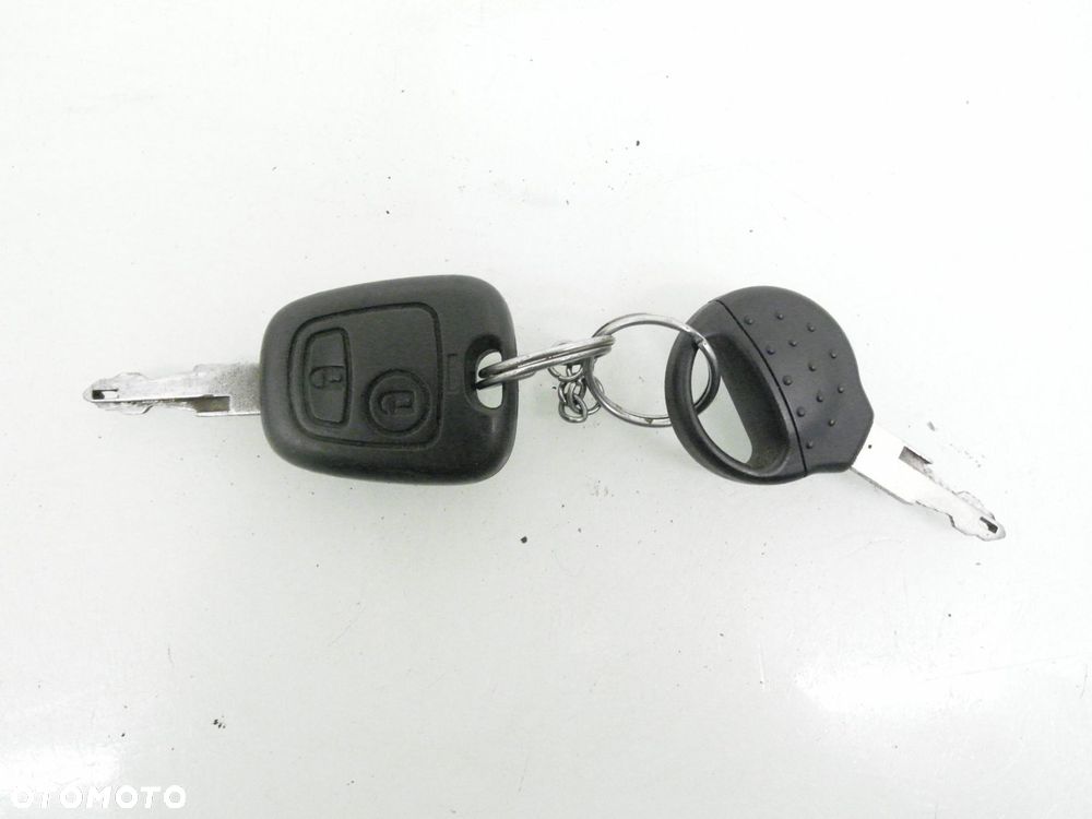 STACYJKA STEROWNIK PEUGEOT 206 SW 1.4 - 9646988680 964462568000 216474310 - 7