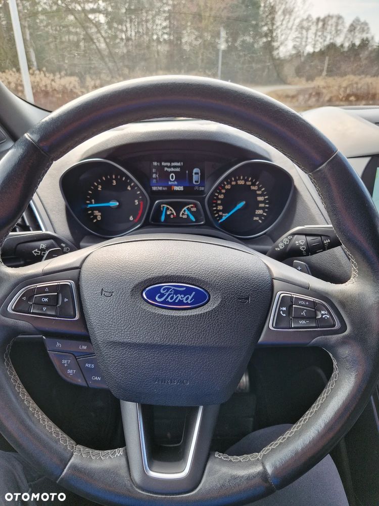 Ford Kuga 2.0 TDCi 4x4 ST-Line - 31