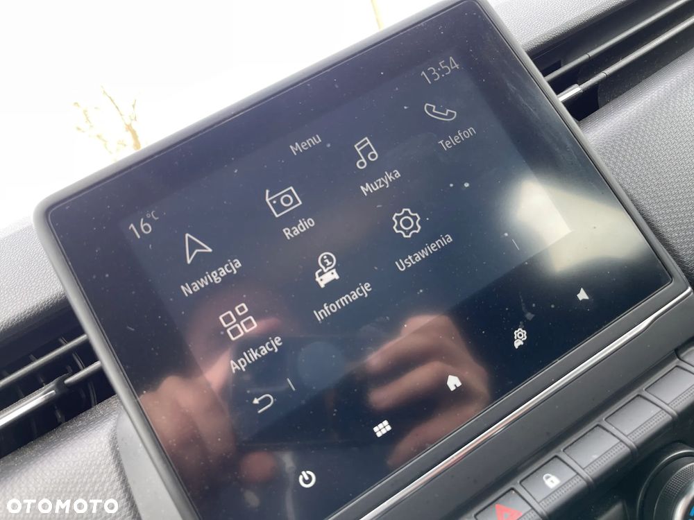 Renault Clio TCe 100 INTENS - 15