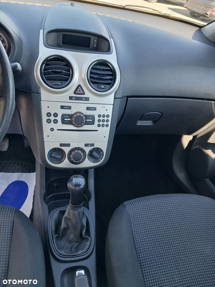 Opel Corsa - 7
