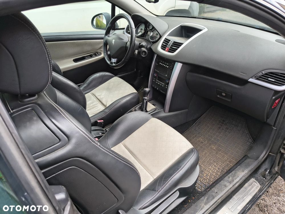 Peugeot 207 CC - 6