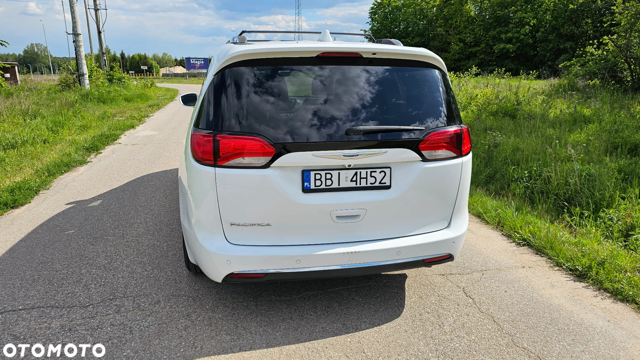 Chrysler Pacifica - 7
