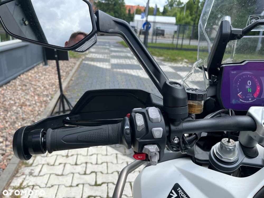Triumph Tiger - 10