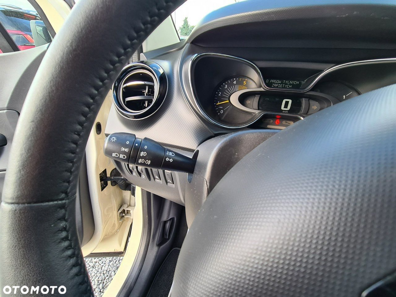 Renault Captur 1.5 dCi Life - 15