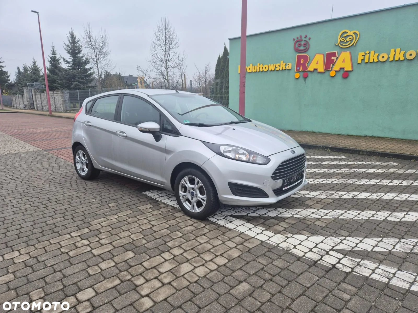Ford Fiesta - 2
