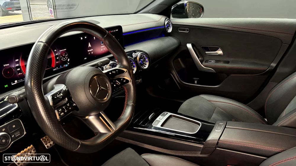 Mercedes-Benz CLA 180 - 43