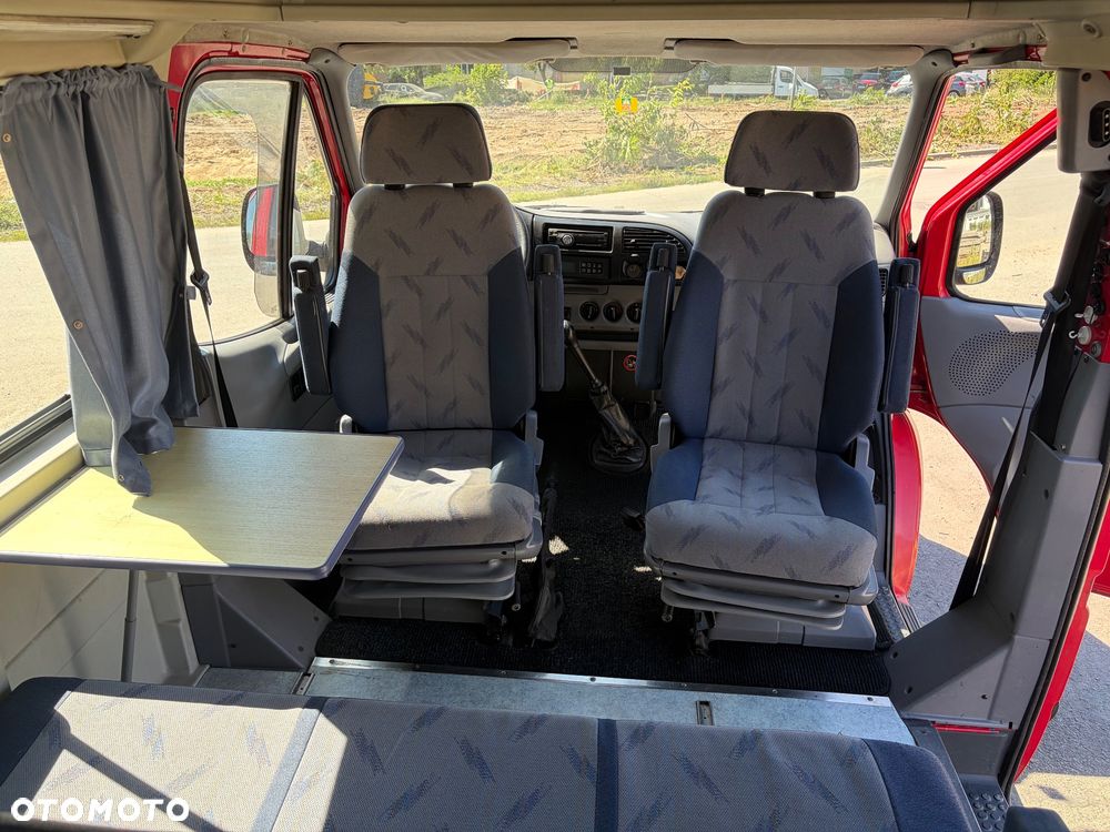 Ford Transit - 26