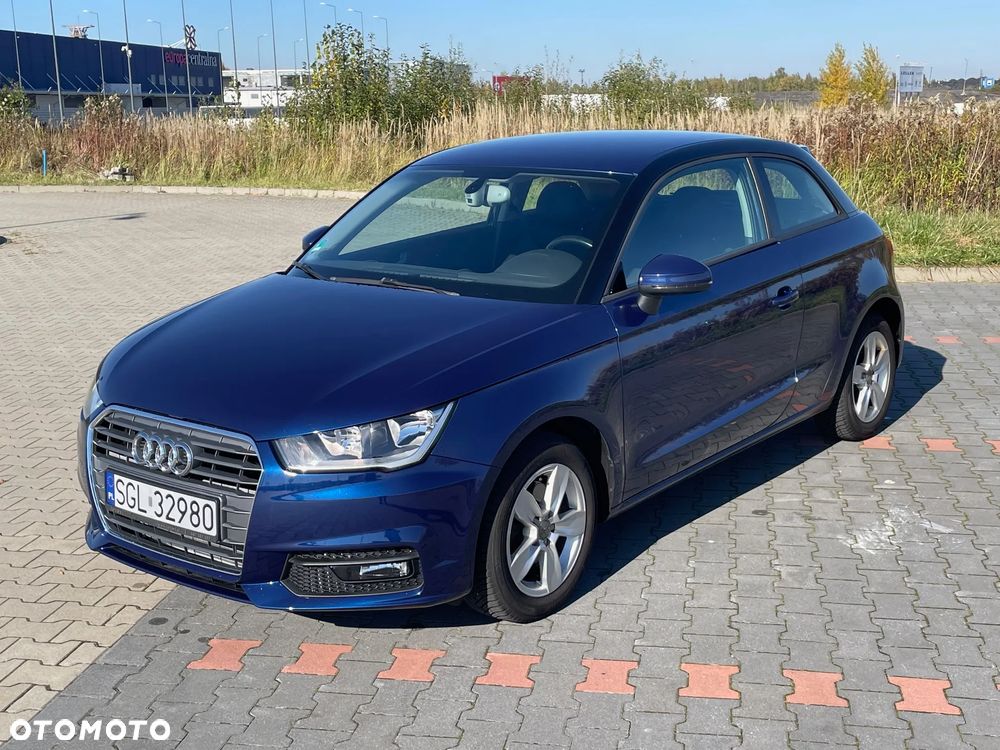 Audi A1 3-drzwiowe 1.4 TFSI S tronic design - 6