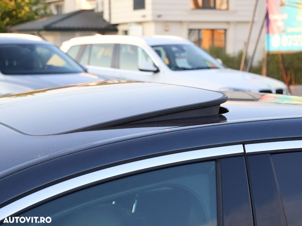 Mercedes-Benz C 220 CDI DPF Automatik Avantgarde - 23