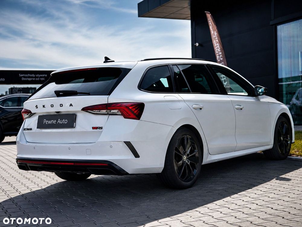 Skoda Octavia 2.0 TDI RS DSG - 8