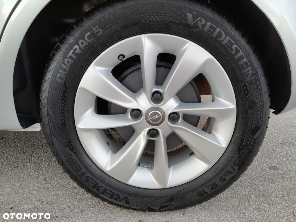 Opel Corsa 1.4 16V Energy - 19