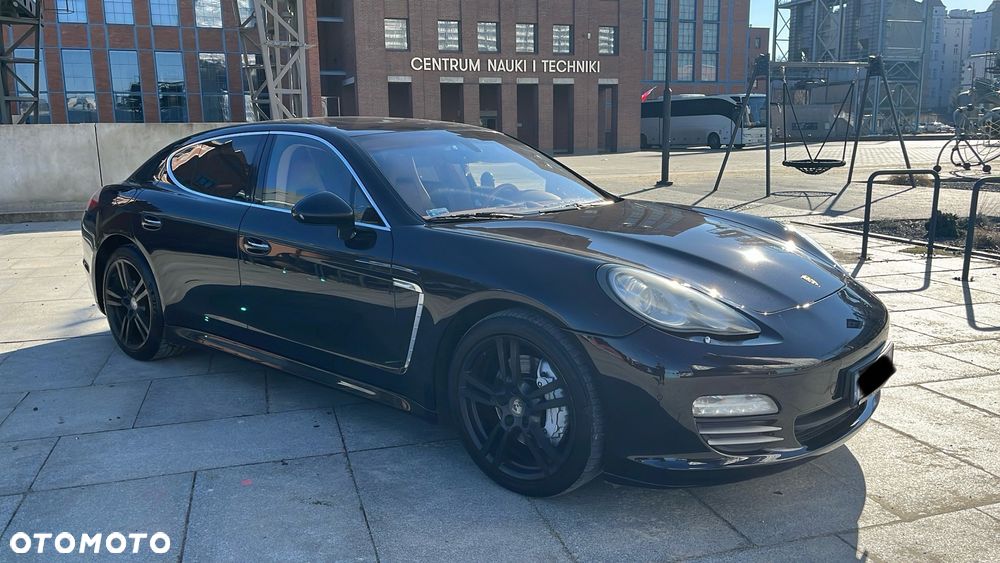 Porsche Panamera 4S PDK - 2