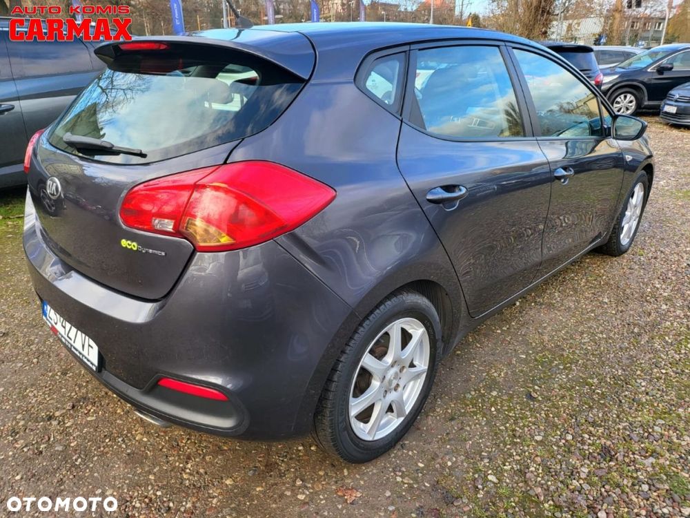 Kia Ceed - 7