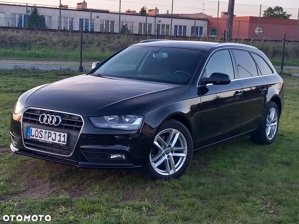Audi A4 Avant 2.0 TDI DPF Ambiente - 16