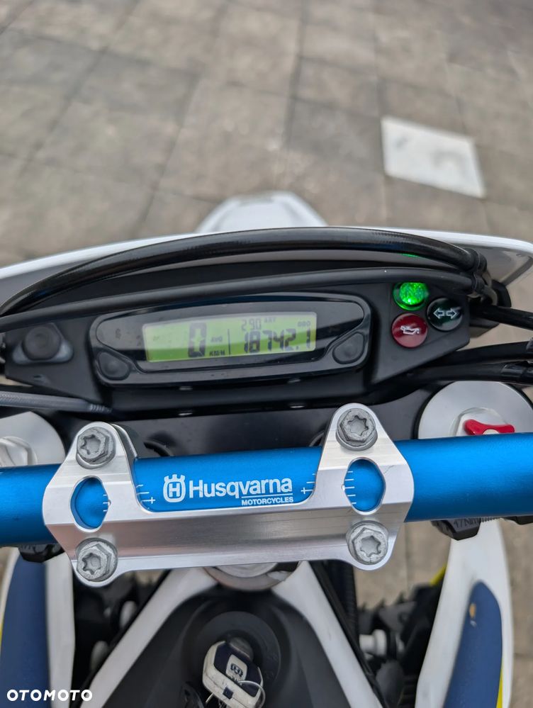 Husqvarna 701 - 20