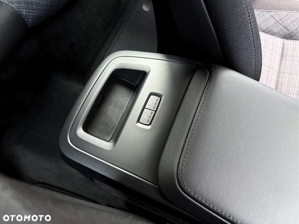 Volvo XC 60 B4 D Core - 18