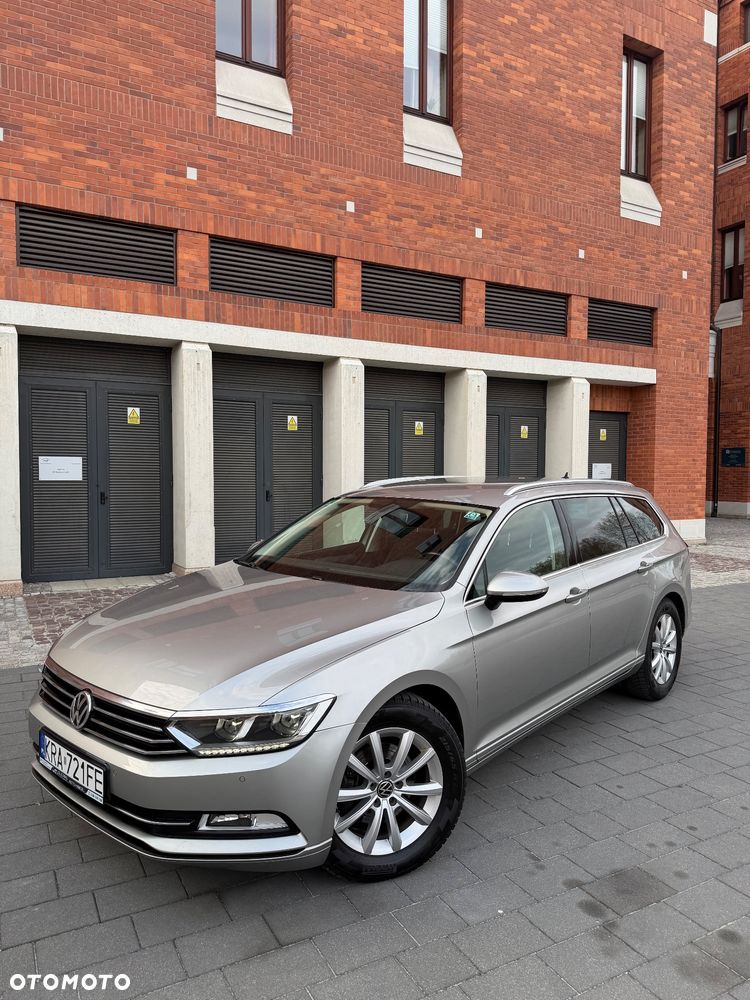 Volkswagen Passat - 3