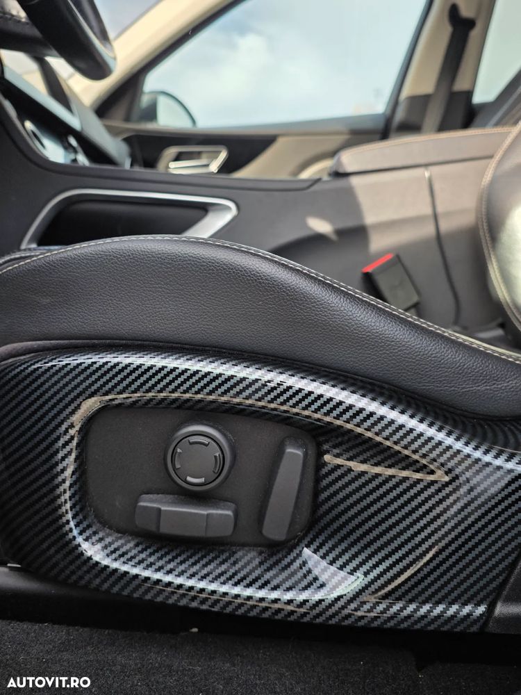 Jaguar F-Pace 20d AWD R-Sport - 6