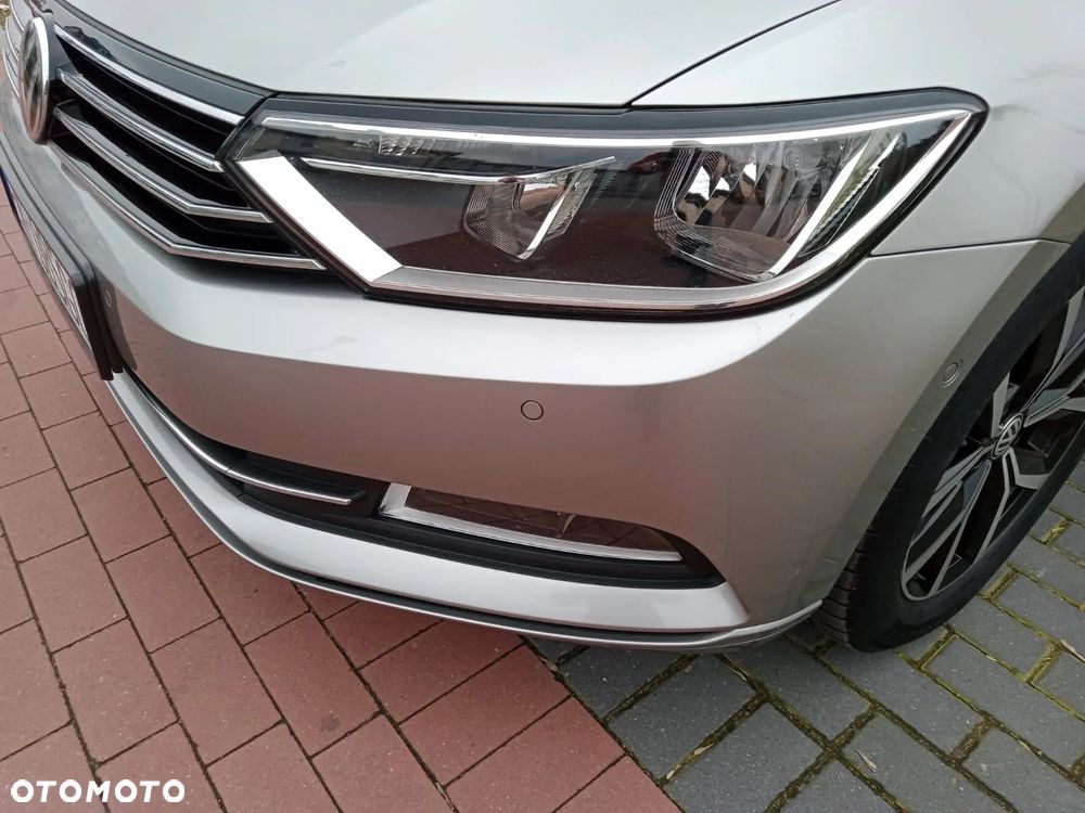 Volkswagen Passat Variant 1.6 TDI (BlueMotion Technology) DSG Comfortline - 21