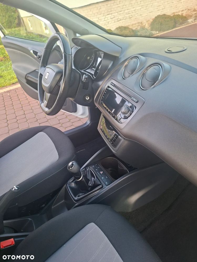 Seat Ibiza 1.4 16V Style - 12