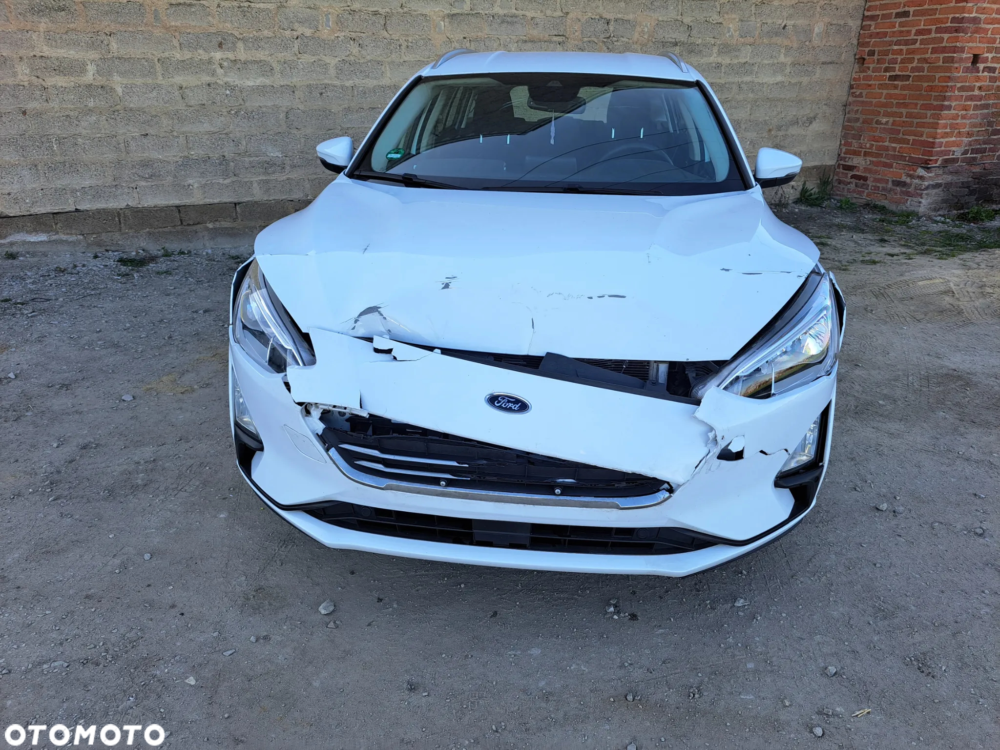 Ford Focus 1.0 EcoBoost Active Business - 4