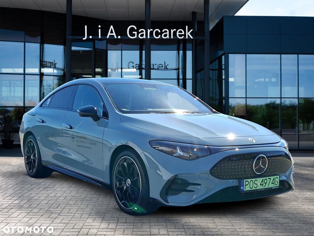 Mercedes-Benz CLA - 8