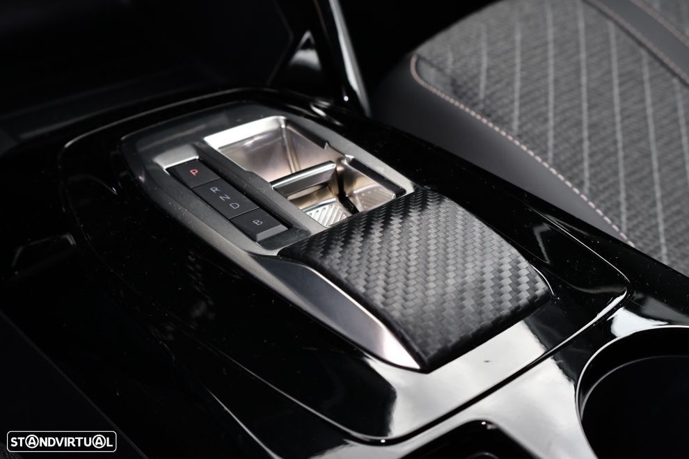 Peugeot e-208 51 kWh Allure - 8