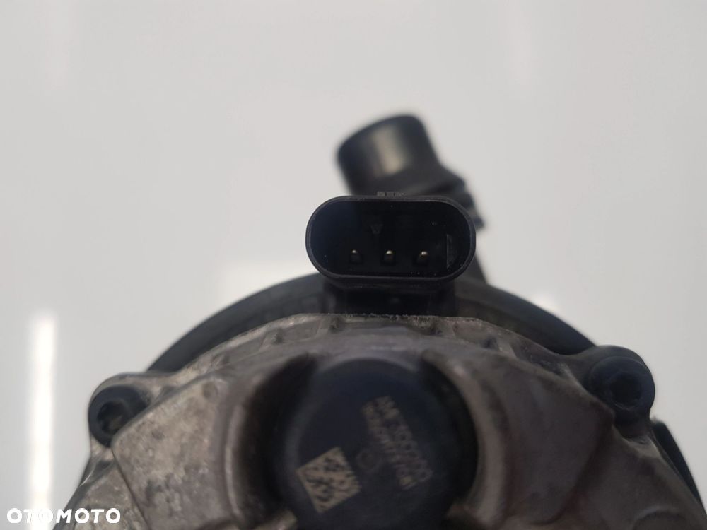 Dodatkowa Pompa Pompka wody BMW G20 G22 G29 X3 X5 8651288 - 8