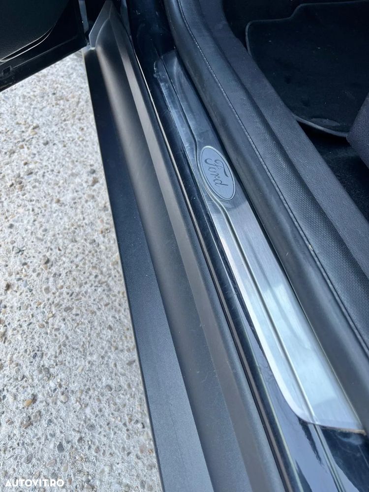 Ford Focus 2.0 TDCI DPF Powershift Titanium - 16