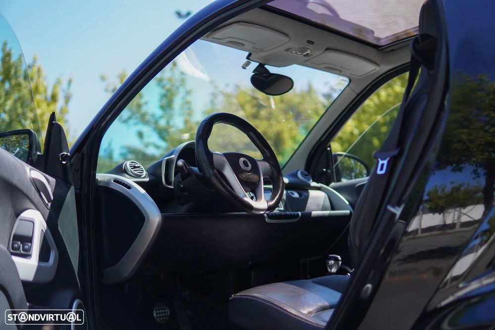 Smart ForTwo Coupé 1.0 T Brabus - 45