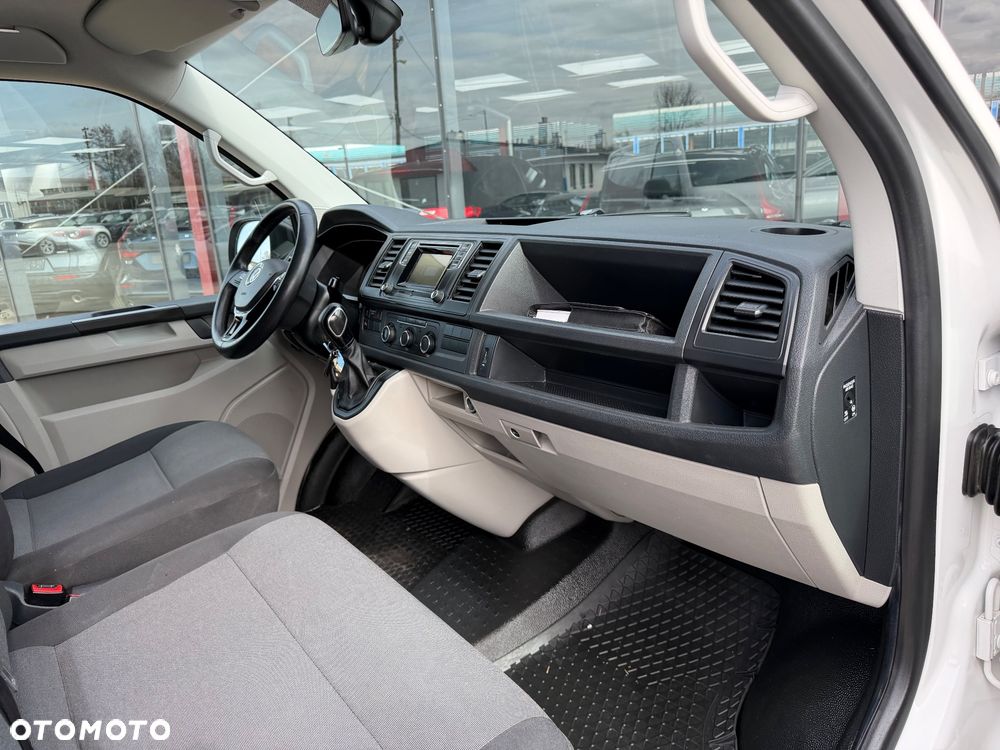 Volkswagen Transporter T6 - 20