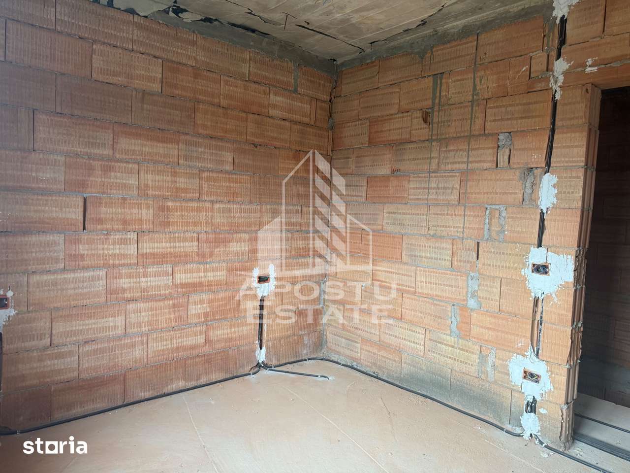 Duplex in Bazosul Nou,bine pozitionat. - Imagine principală: 4/11