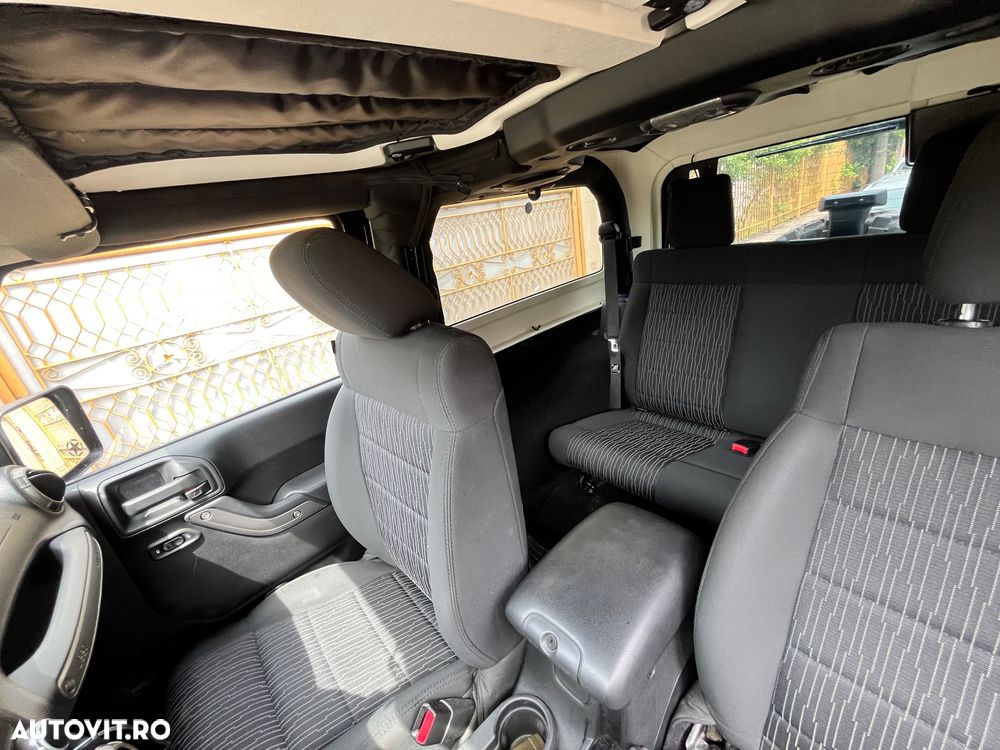 Jeep Wrangler 2.8 CRD DPF Sport - 4