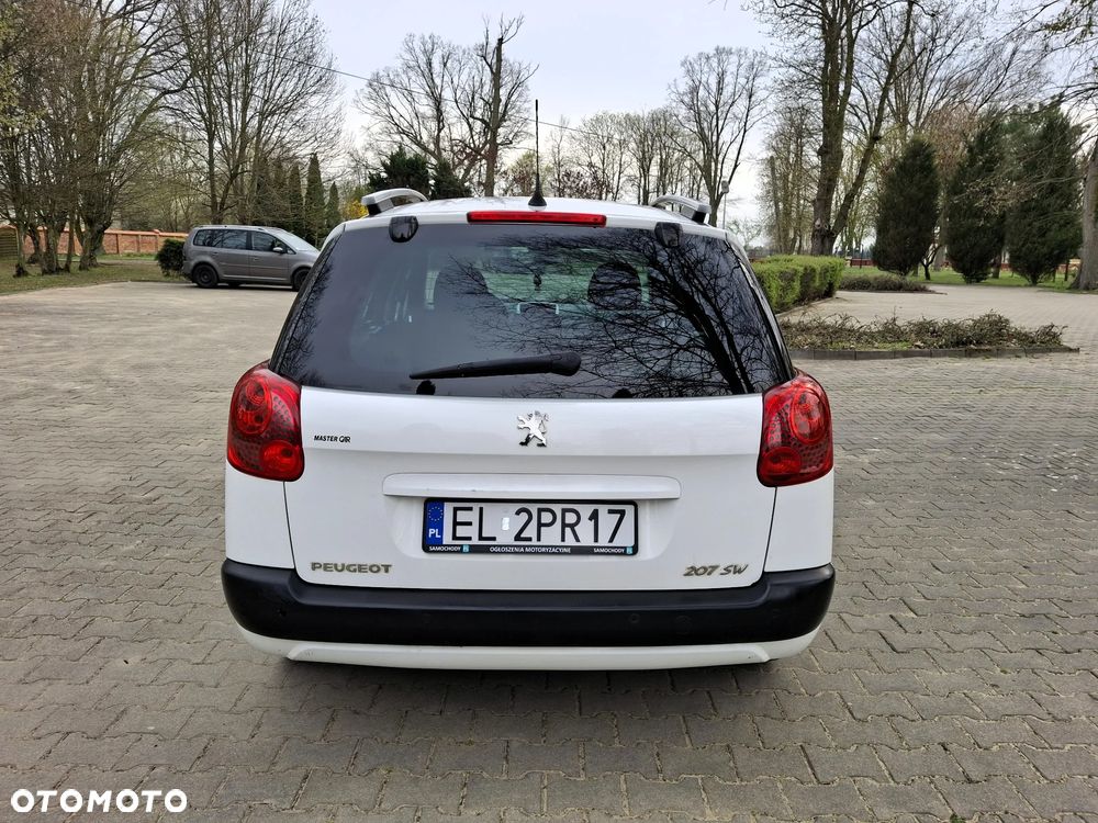 Peugeot 207 1.6 Premium - 5