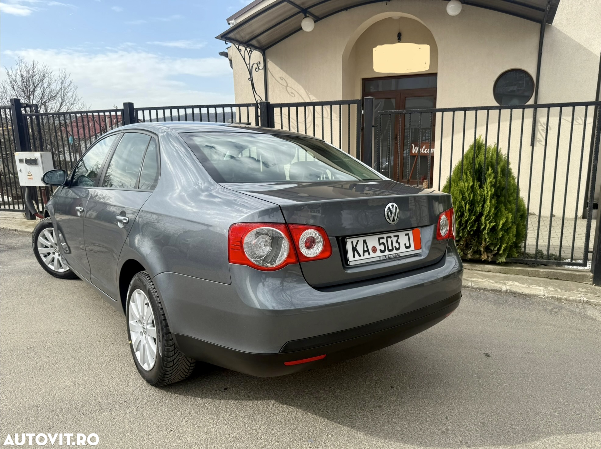Volkswagen Jetta 1.6 Trendline - 18